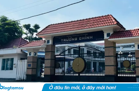 Mất điện thoại, giáo viên yêu cầu cả lớp viết ‘người nghi ngờ’ khiến phụ huynh bức xúc
