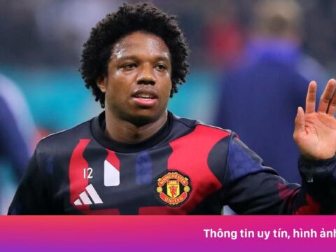 Tình thế đảo ngược với Malacia ở MU