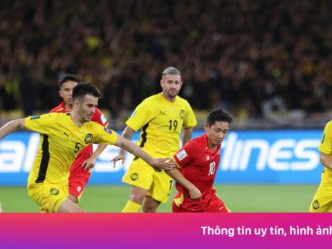 CĐV Indonesia đòi trả công bằng cho Việt Nam vụ Malaysia nhập tịch