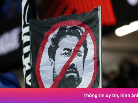 Quyết định chưa từng có trong lịch sử Rangers