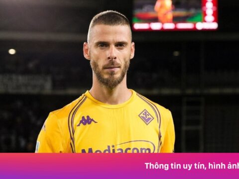 De Gea không cứu nổi Fiorentina