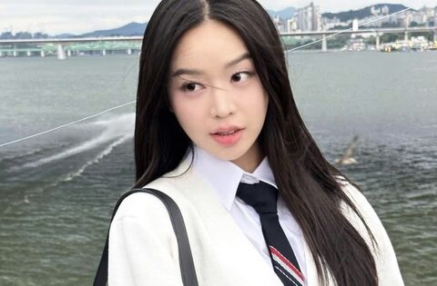 Gen.G vô địch, fan Việt đồng loạt cảm ơn “người đẹp may mắn”