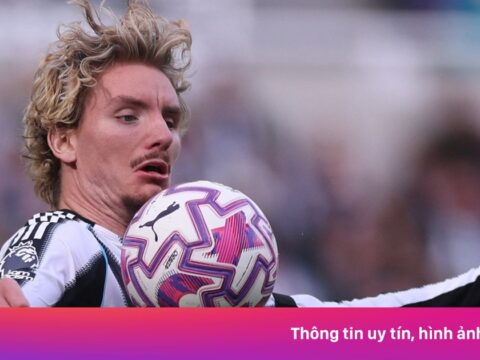 Cú đá ‘triệu view’ của tiền đạo đắt nhất lịch sử Newcastle