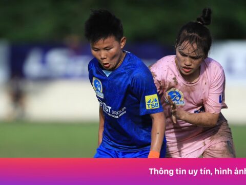 CLB nữ Hà Nội mất ngôi đầu vào tay TP.HCM